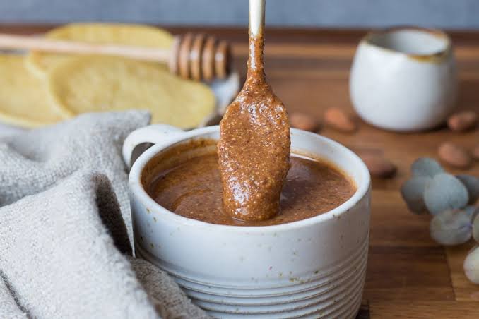 Pot d'amlou beldi artisanal 100% amandes et miel pur
